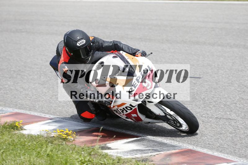 /Archiv-2024/29 12.06.2024 MOTO.CH Track Day ADR/Gruppe gelb/9